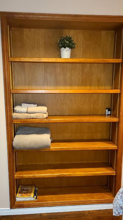 Spacious And Bright Unit With Natural Light. 皮克林 外观 照片